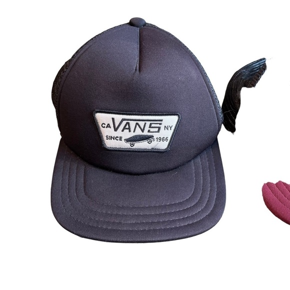 Lot Of 2 Vans Snapback Trucker Cap Hat Mens Red Black Skater Skateboard Bear - Picture 3 of 6